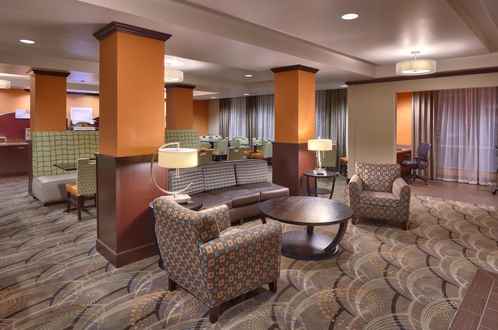 Holiday Inn Express & Suites Overland Park By Ihg מראה חיצוני תמונה