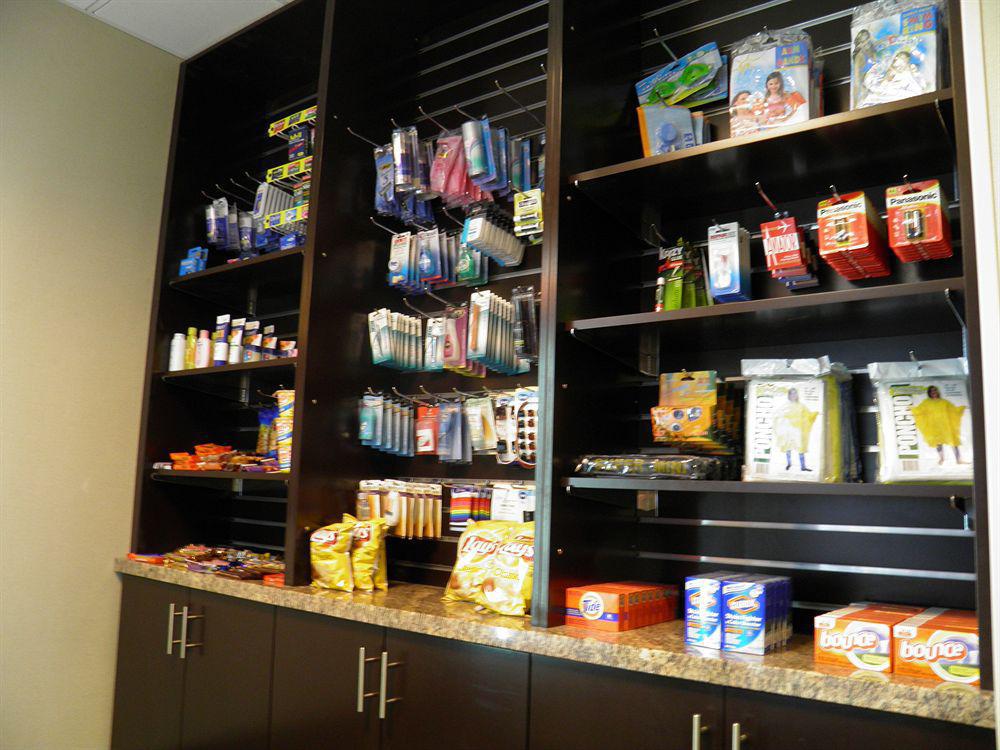 Holiday Inn Express & Suites Overland Park By Ihg מראה חיצוני תמונה