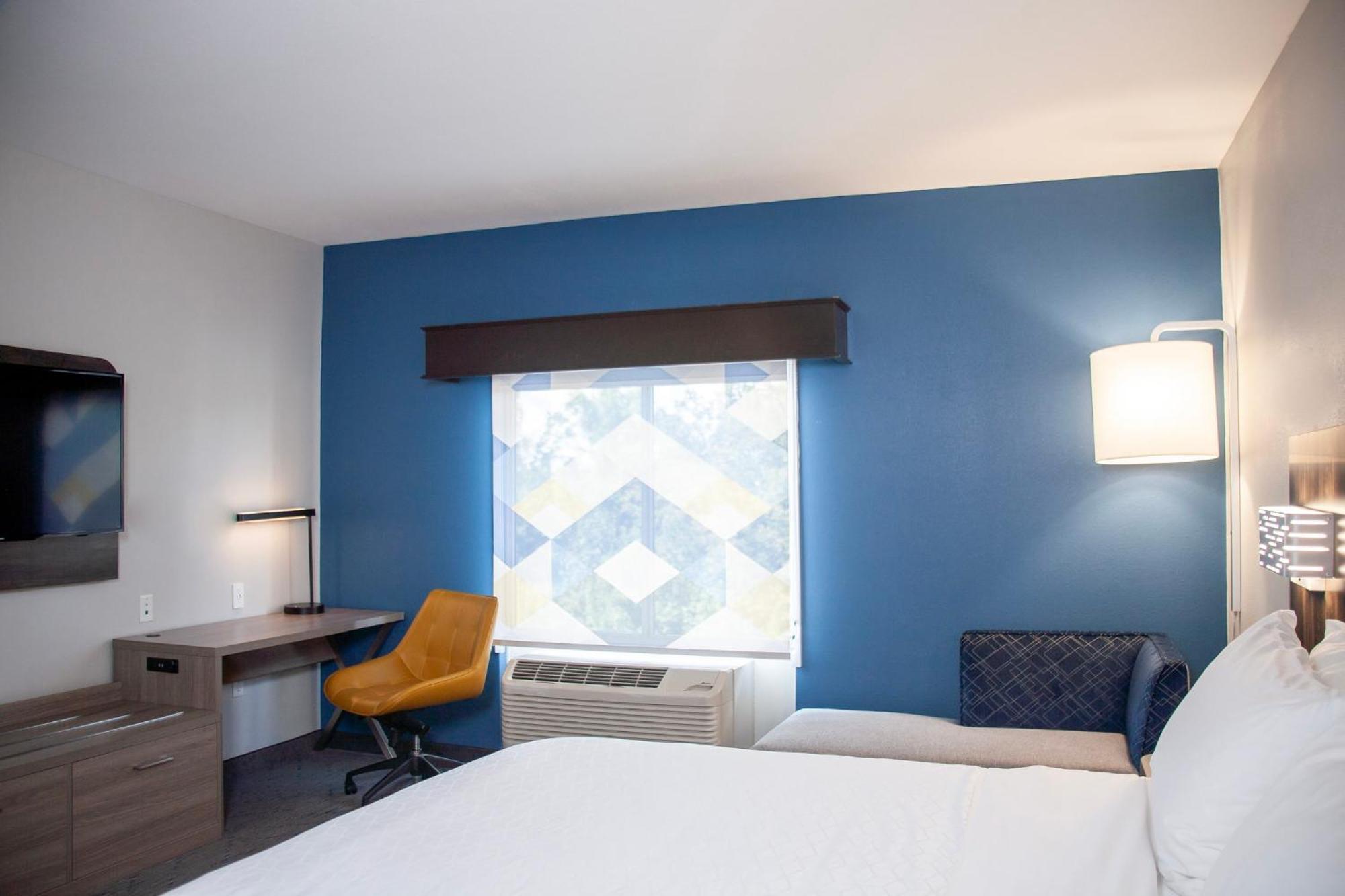 Holiday Inn Express & Suites Overland Park By Ihg מראה חיצוני תמונה