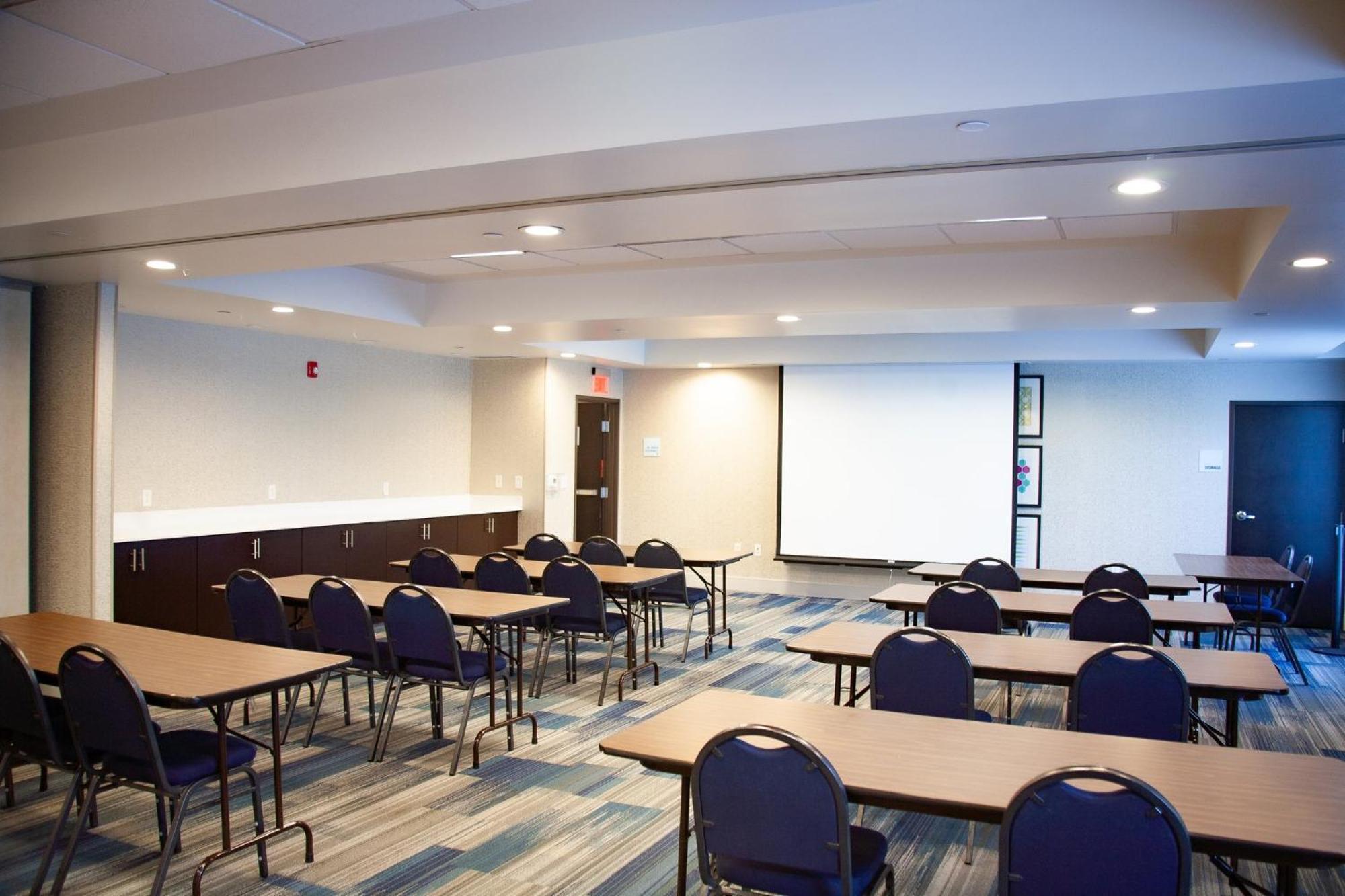 Holiday Inn Express & Suites Overland Park By Ihg מראה חיצוני תמונה