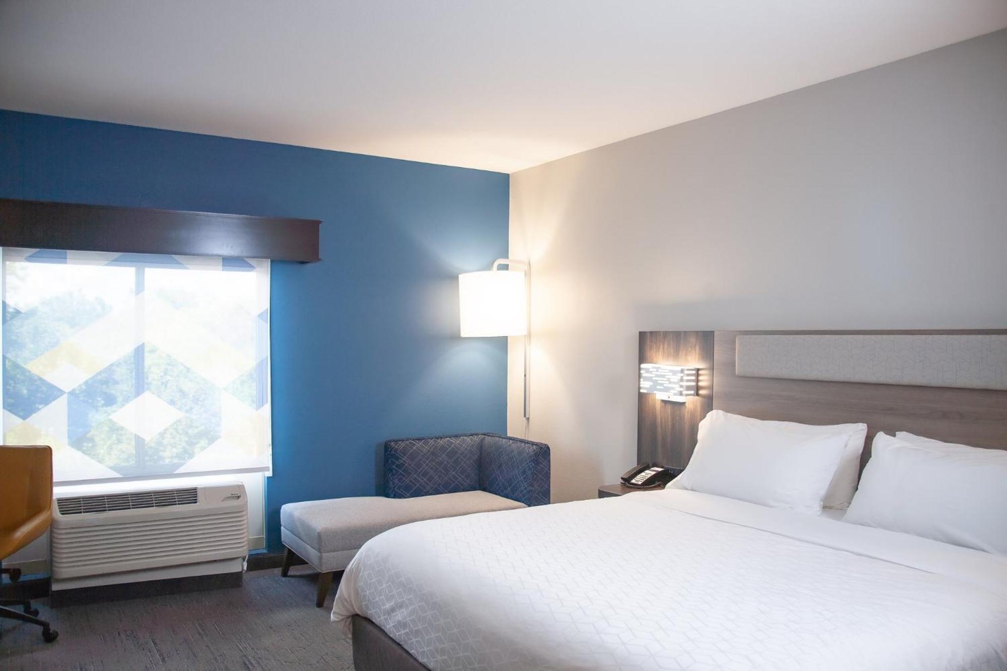 Holiday Inn Express & Suites Overland Park, An Ihg Hotel מראה חיצוני תמונה