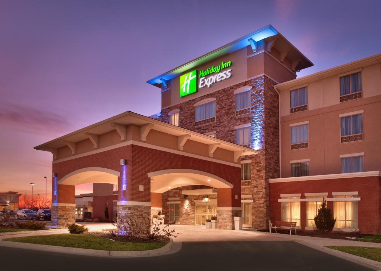 Holiday Inn Express & Suites Overland Park By Ihg מראה חיצוני תמונה