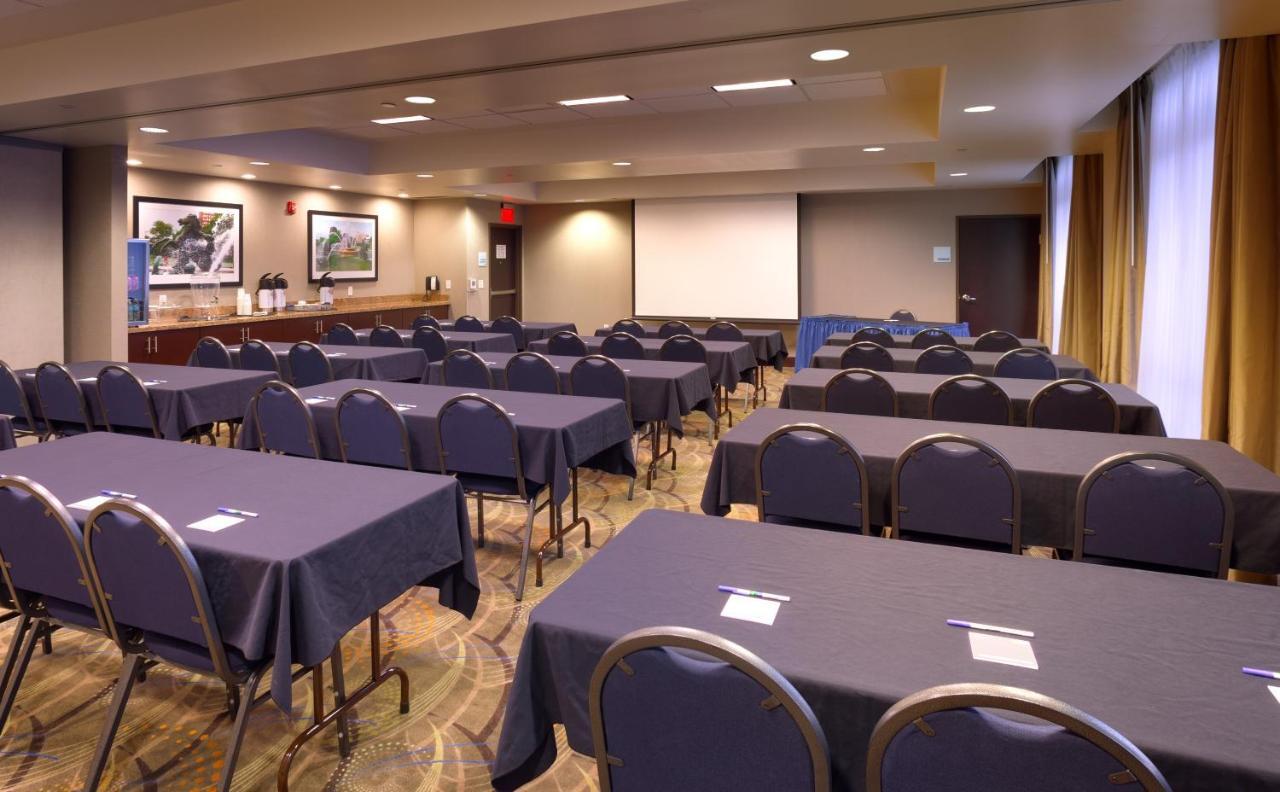 Holiday Inn Express & Suites Overland Park, An Ihg Hotel מראה חיצוני תמונה