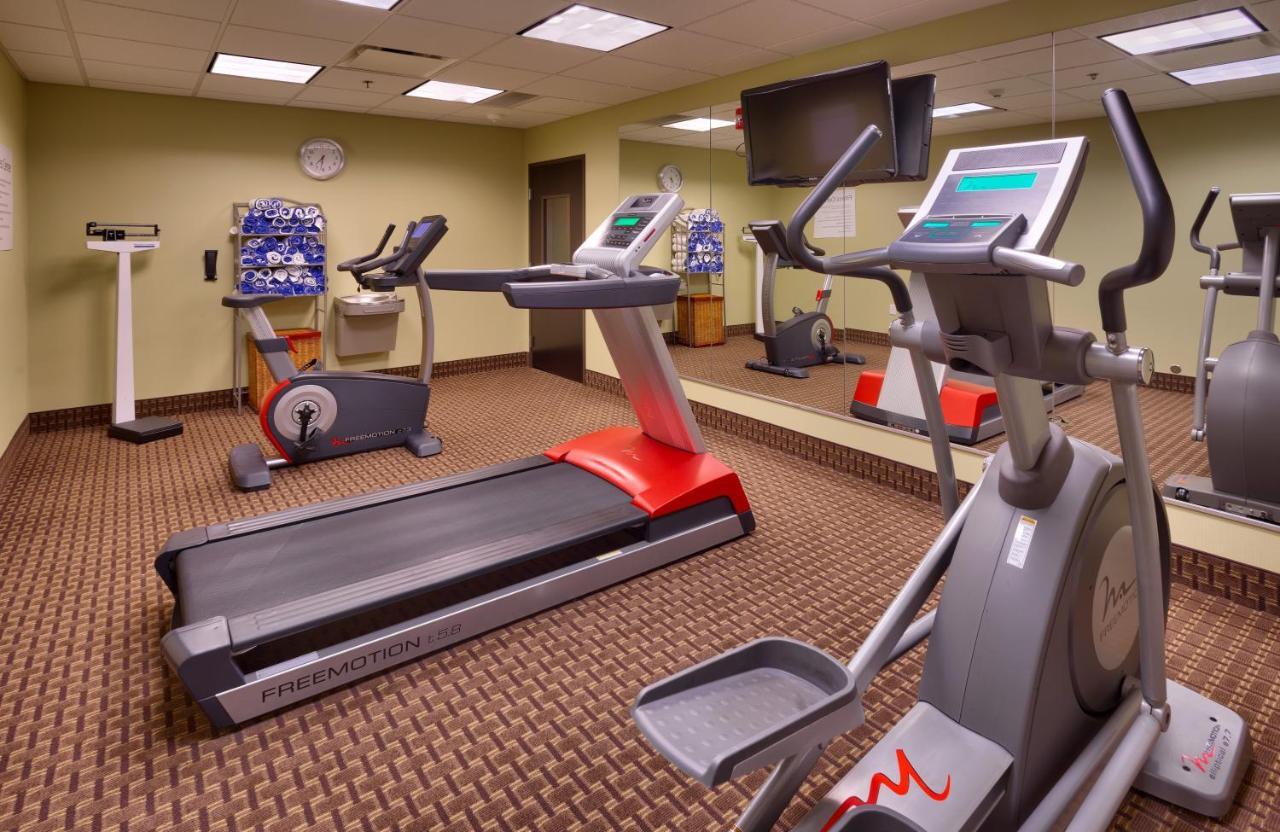 Holiday Inn Express & Suites Overland Park By Ihg מראה חיצוני תמונה